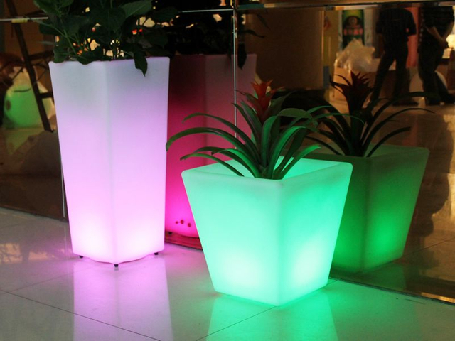 Molde rotacional para maceta de iluminación LLDPE con revestimiento de teflón