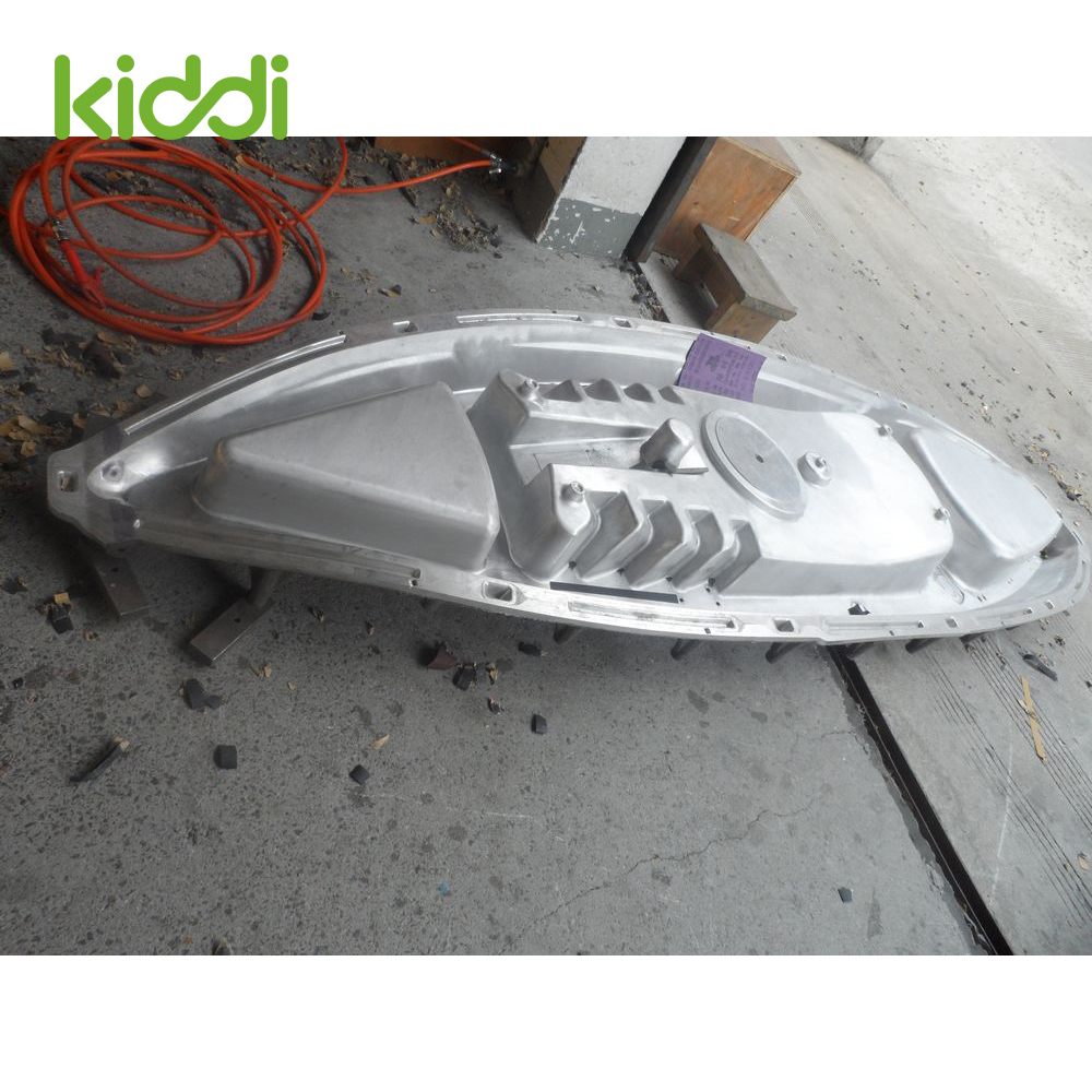 Rotomoldeo de aluminio para kayak, canoa, barco